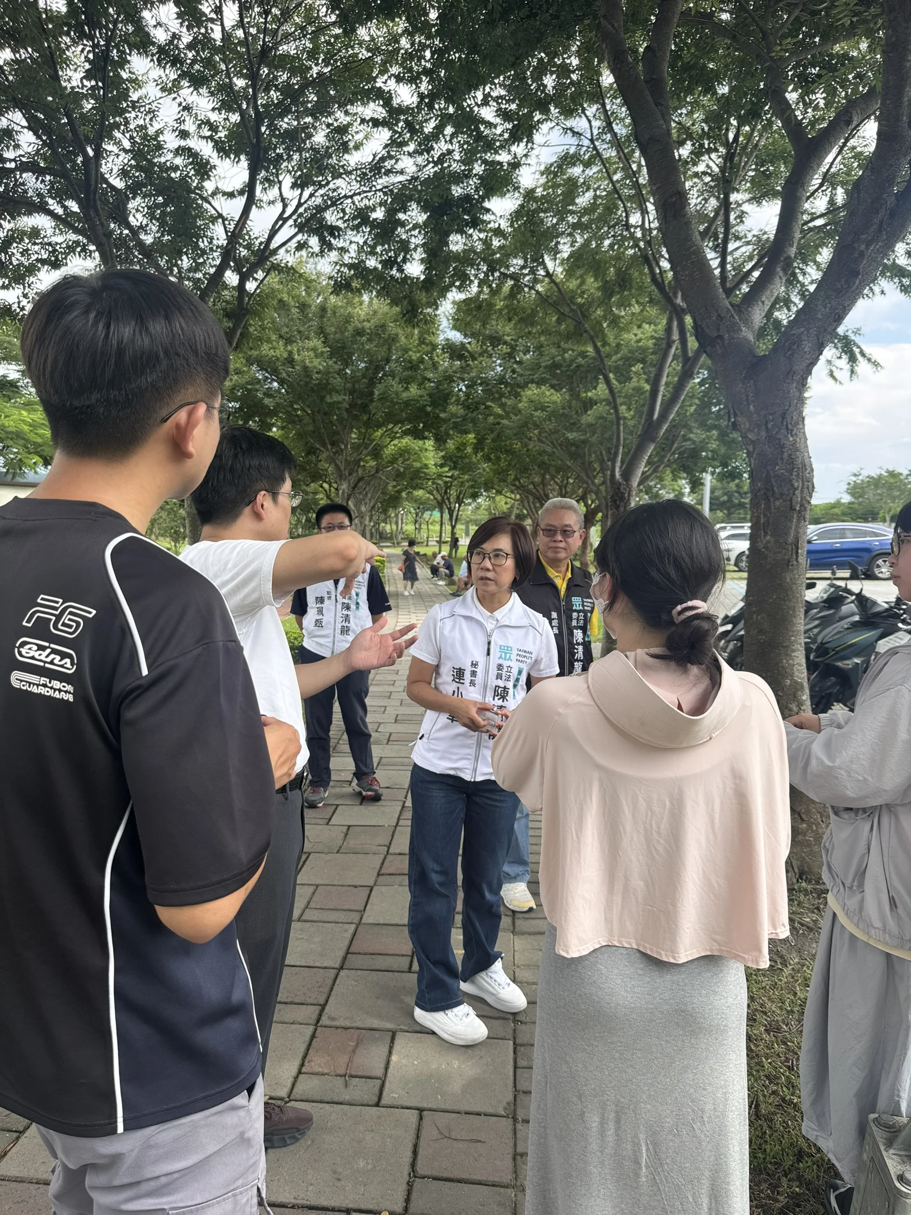 民眾建議后里環保公園停車場增設電車付費充電樁
